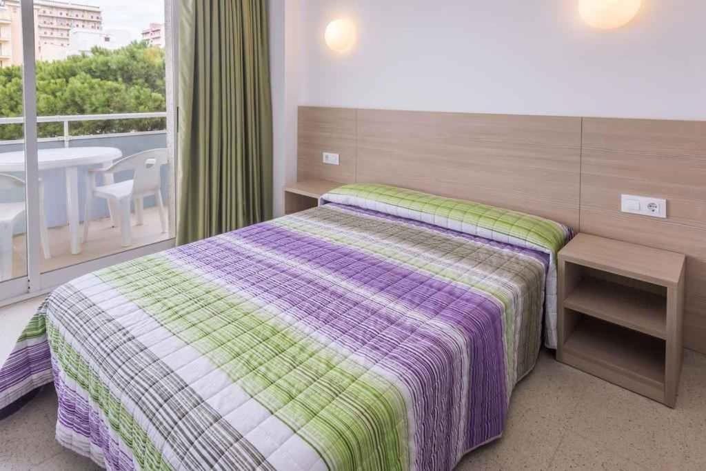 Apartments In Blanes/Costa Brava 35181 Номер фото
